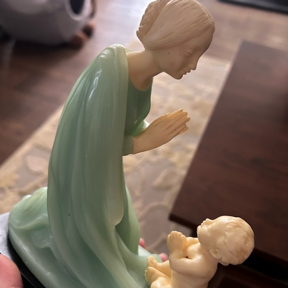 G. Ruggeri Sculpture Mother and Child
Praying Bianchi Made in Italy - Picture 5 of 7